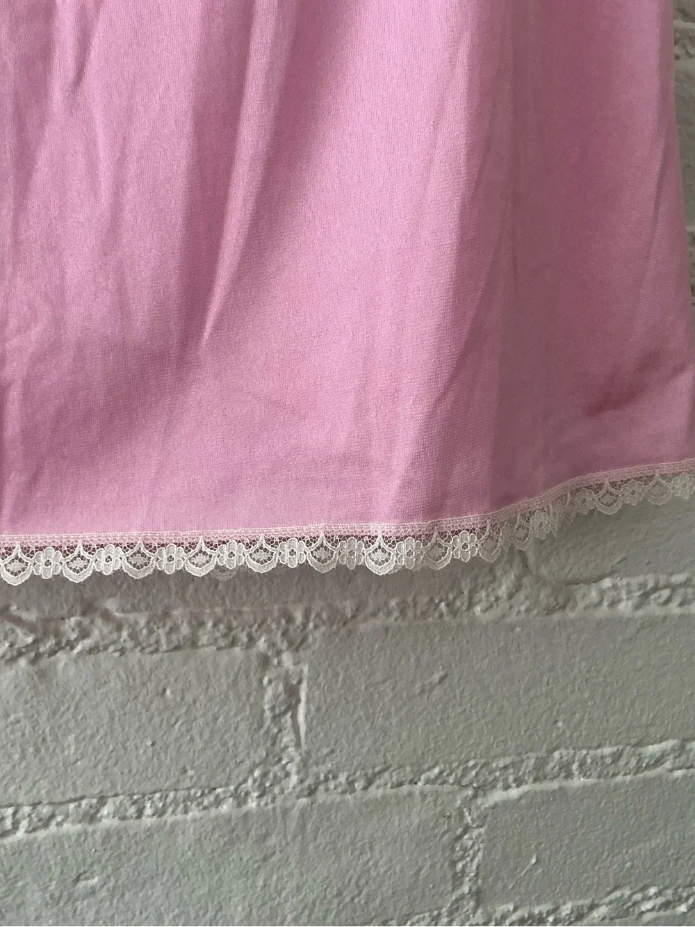 Vintage Sliperfection Pink Lace Trim Half Slip Nylon Skirt Feminine Romantic L - Picture 3 of 9